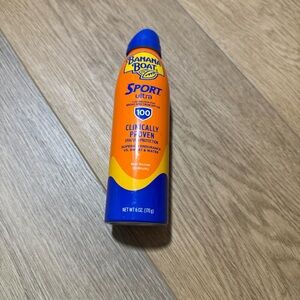 Banana Republic Suncare Essentials Orange Blue